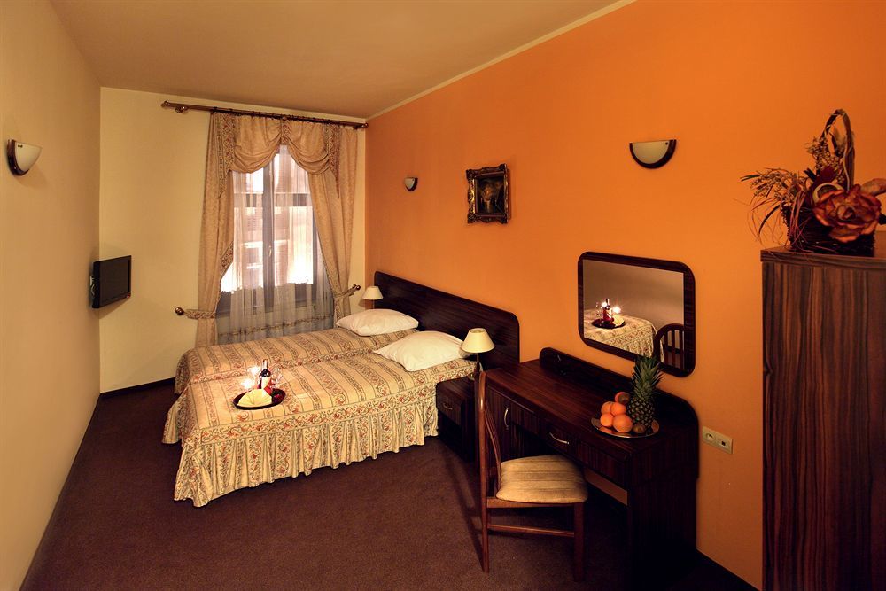 Hotel Wit Stwosz Cracovia Camera foto